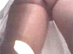 Adria Rae, une adolescente conservatrice, s'ouvre à l'interracial porno maman hd